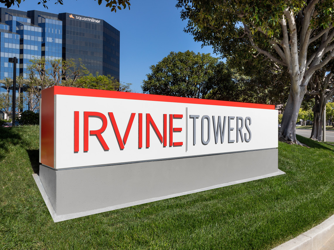 Irvine-Towers-2-project-corner-monument-sign