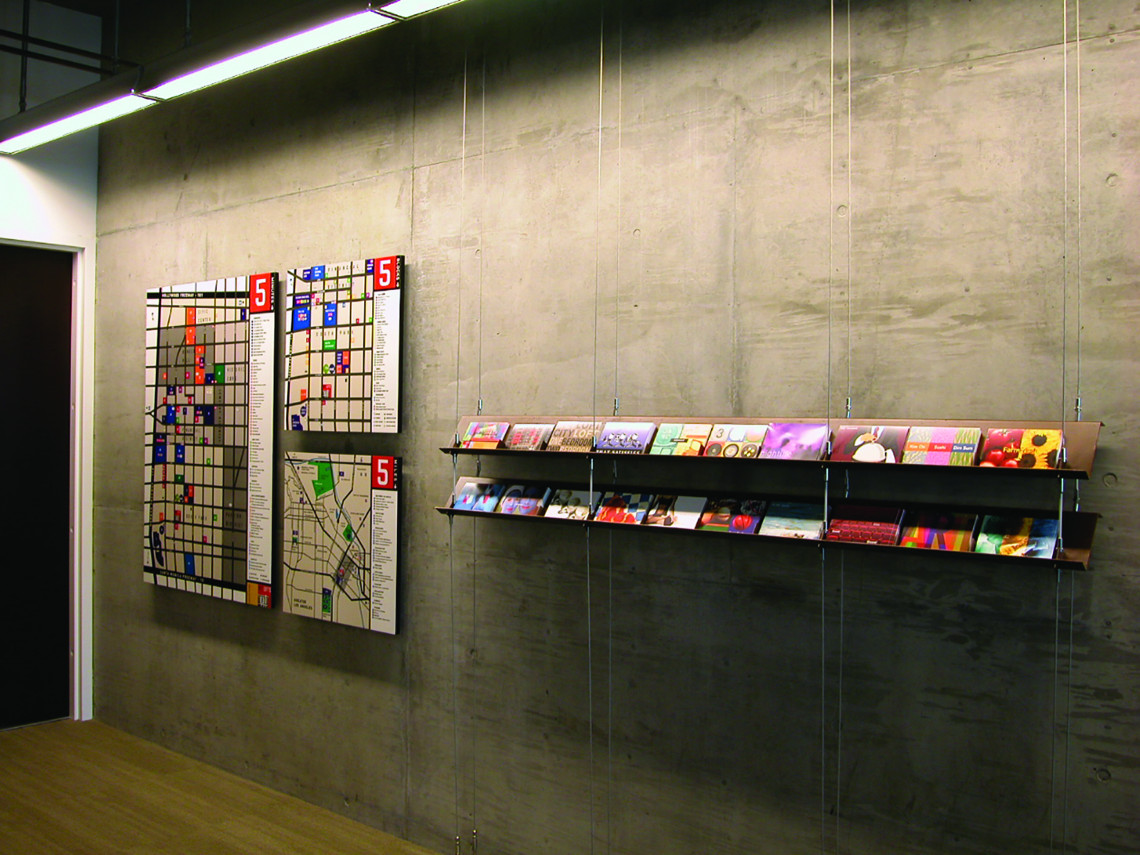 Met-Lofts-8-map-wall-postcard-display