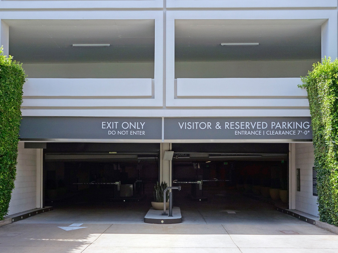 Westwood-Gateway_5-parking-garage-entry-signage